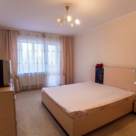 Flat Apartment Dniprodzerzhyns'k Ngoại thất bức ảnh